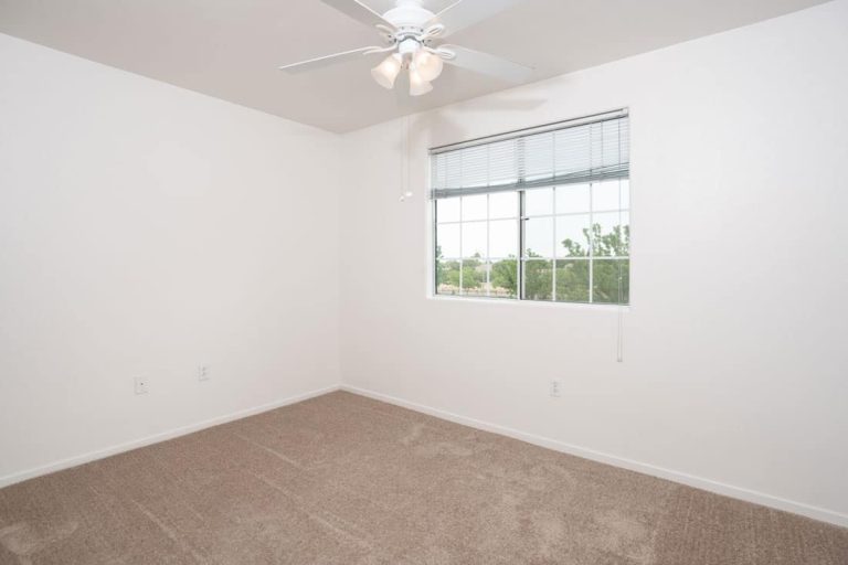 Guest bedroom alternate view
