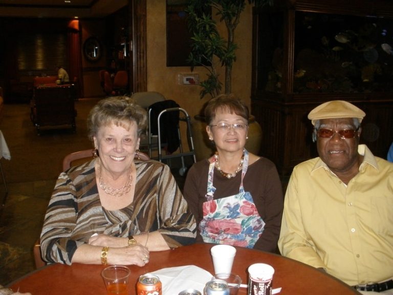 Happy hour fun in the Carefree clubhouse