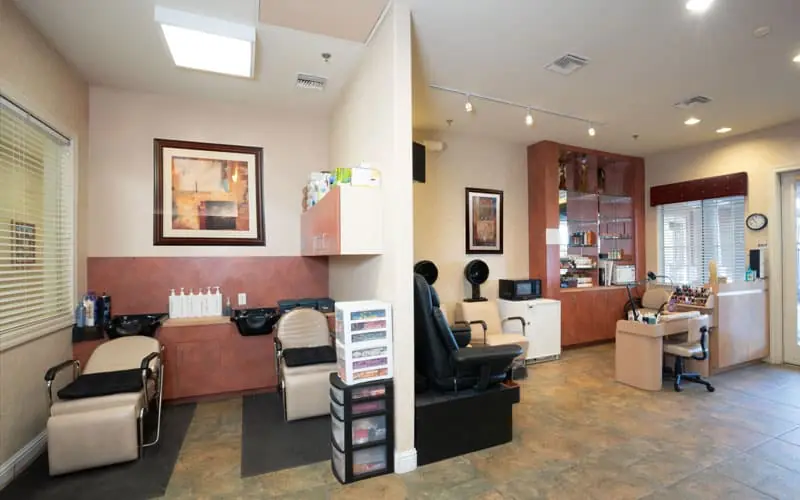 On-site hair and nail salon at Carefree North Natomas